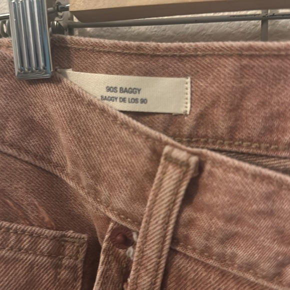 Universal Threads 90’s Baggy Jean - Picture 4 of 6